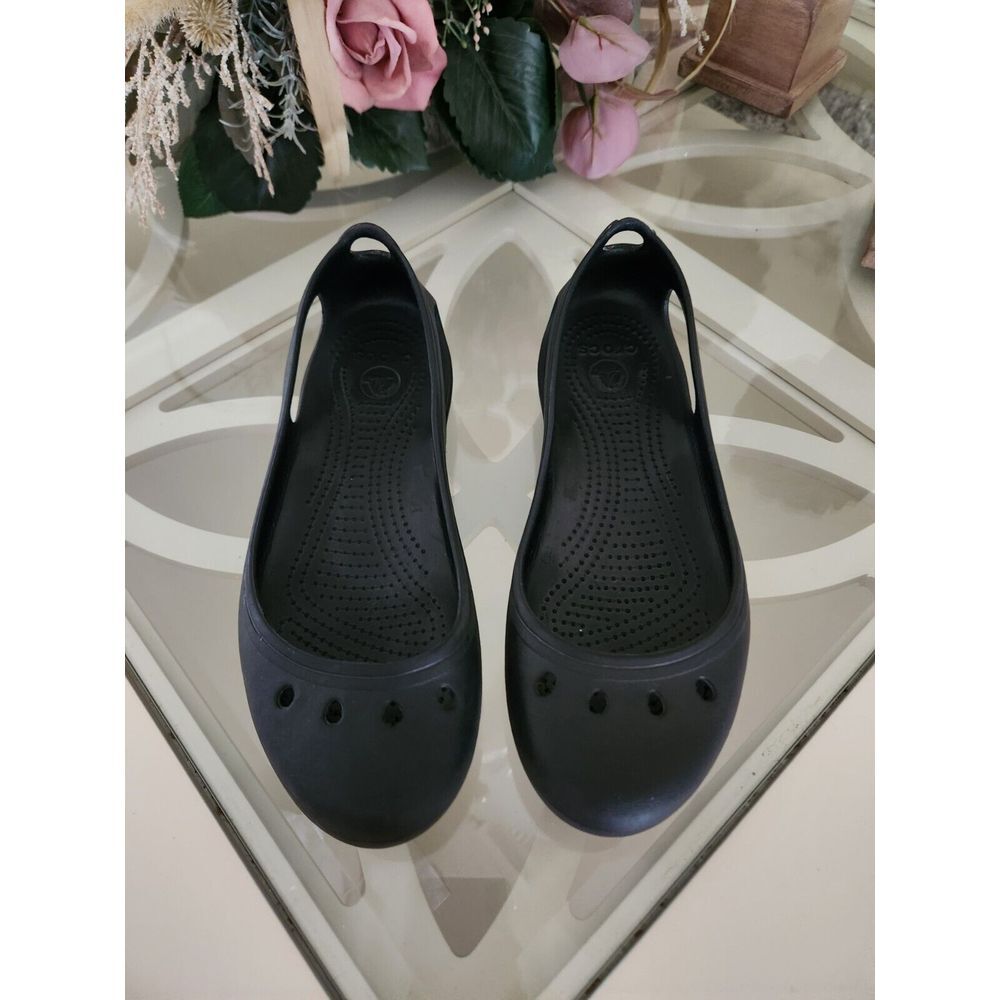 Crocs Sandals Womens Slip On‎ Black Round Toe Summer Casual Shoes Size 9 W